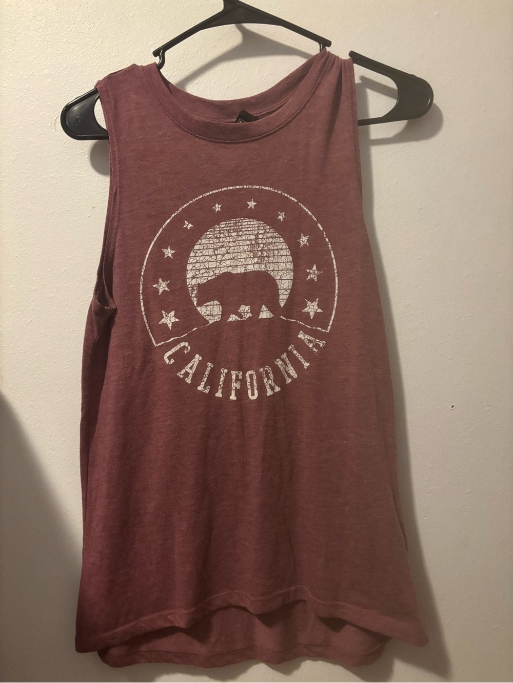 Kohl's Women's California Bear Graphic Tank - Maroon